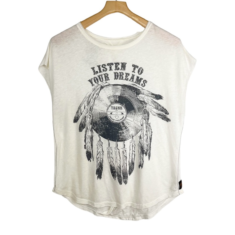 Trunk Ltd Listen to Your Dreams Muscle Shirt Size Medium